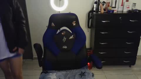 Snapshot of thomascooper_cams chatting on 02-05-25, 11:28 VALERIA online show from 02-05-25, 11:28