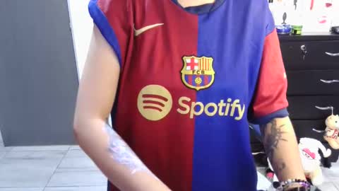 Snapshot of thomascooper_cams chatting on 09-14-25, 07:24 VALERIA online show from 09-14-25, 07:24