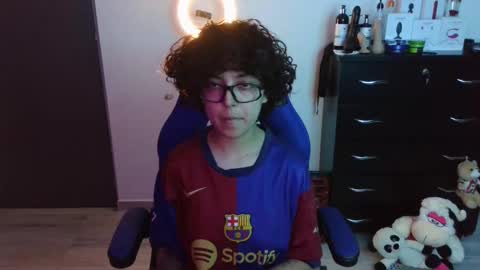 Snapshot of thomascooper_cams chatting on 10-20-25, 01:50 VALERIA online show from 10-20-25, 01:50