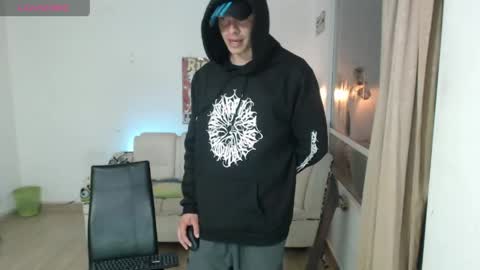 thomasjons online show from 04-21-26, 03:02