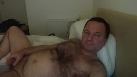 Snapshot of thomaspol chatting on 04-25-26, 10:40 Tom online show from 04-25-26, 10:40