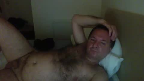Snapshot of thomaspol chatting on 05-25-26, 10:16 Tom online show from 05-25-26, 10:16