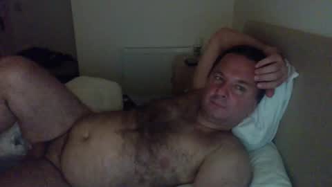 Snapshot of thomaspol chatting on 05-28-26, 10:18 Tom online show from 05-28-26, 10:18