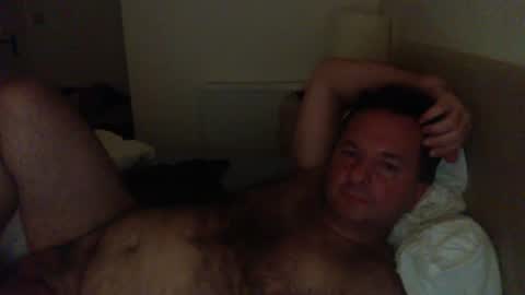Snapshot of thomaspol chatting on 07-03-26, 10:49 Tom online show from 07-03-26, 10:49