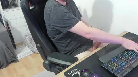 thommy2008 online show from 11-03-25, 11:44