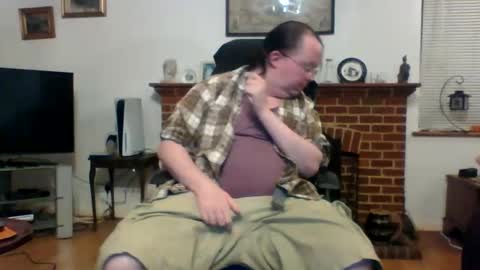Thomsam88 check out my bio for loads of hot videos mmmmmmmmmm online show from 05-04-26, 02:18