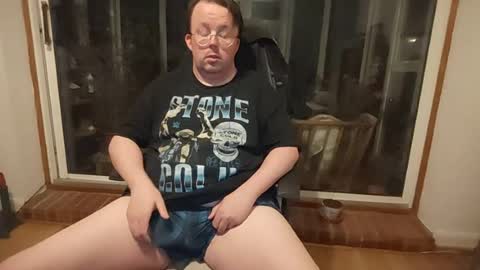 Thomsam88 check out my bio for loads of hot videos mmmmmmmmmm online show from 06-17-26, 02:47