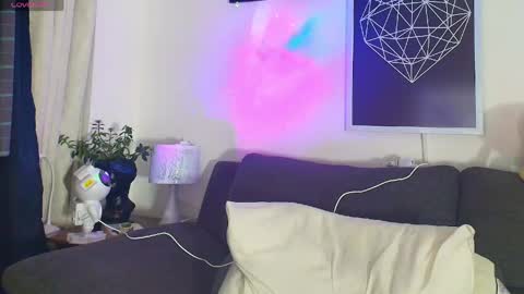 thomylov online show from 04-11-26, 01:54