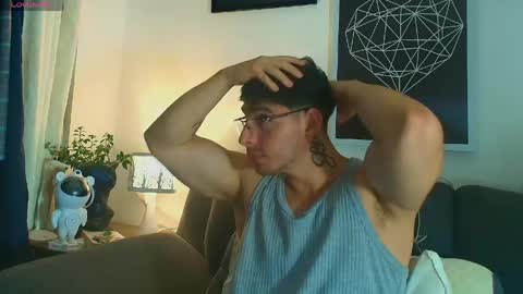 thomylov online show from 04-17-26, 12:24