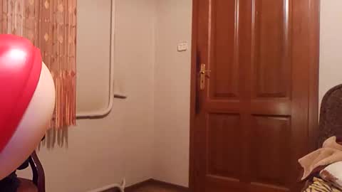 Snapshot of thongsandstockings chatting on 11-02-25, 12:13 Thongsandstocking online show from 11-02-25, 12:13