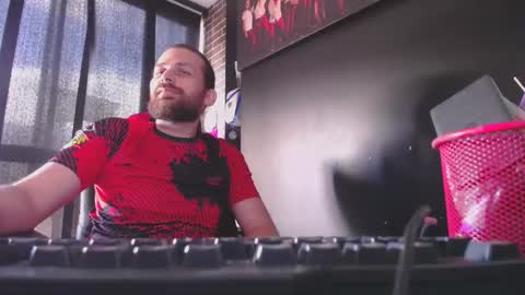 Snapshot of thor_colombia chatting on 01-02-25, 03:19 THE CAPTAIN online show from 01-02-25, 03:19