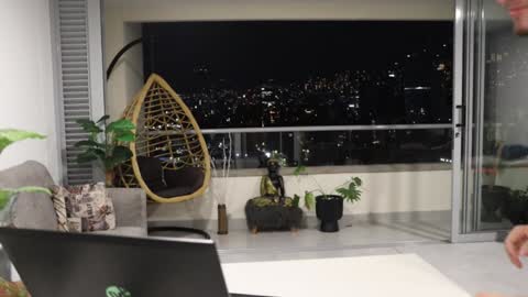 Sebastian online show from 12-02-24, 01:36