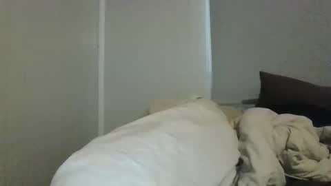 Snapshot of thrillho89 chatting on 12-15-25, 02:05 thrillho89 online show from 12-15-25, 02:05