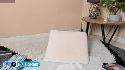 Snapshot of thristan_leones chatting on 05-03-26, 07:25 Thristan online show from 05-03-26, 07:25