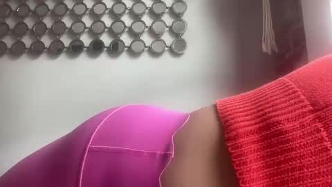 throatyygoat online show from 10-25-25, 08:03