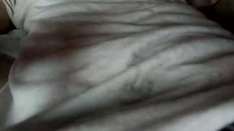 Snapshot of throbbingloads chatting on 04-14-26, 08:31 throbbingloads online show from 04-14-26, 08:31