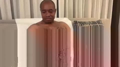 Snapshot of throbbingxxx chatting on 03-18-26, 10:07 austin xzandros online show from 03-18-26, 10:07