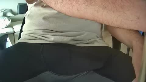 Snapshot of throbbinnoodle chatting on 03-23-26, 09:41 throbbinnoodle online show from 03-23-26, 09:41