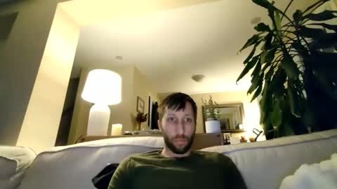 throwawayafteruse20202 online show from 03-04-26, 12:38