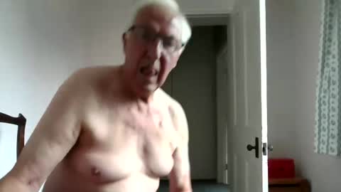 thruster99 online show from 06-20-26, 03:15