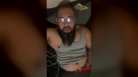 Snapshot of thugga210 chatting on 01-12-26, 06:51 thugga210 online show from 01-12-26, 06:51