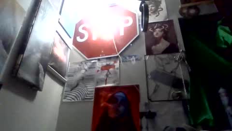 thunder8u42 online show from 12-04-25, 08:34