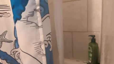 thunder8u42 online show from 03-16-26, 07:01