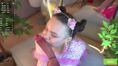 Brittney online show from 10-30-25, 08:27