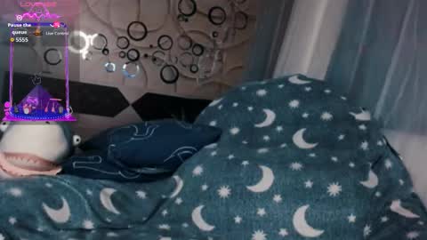 Snapshot of tia_meow chatting on 10-14-25, 07:36 tiameow online show from 10-14-25, 07:36