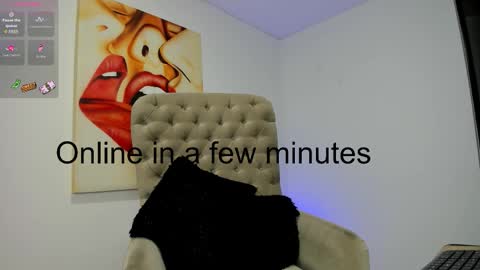 Snapshot of tiago_hannah chatting on 11-30-25, 10:19 carolina online show from 11-30-25, 10:19