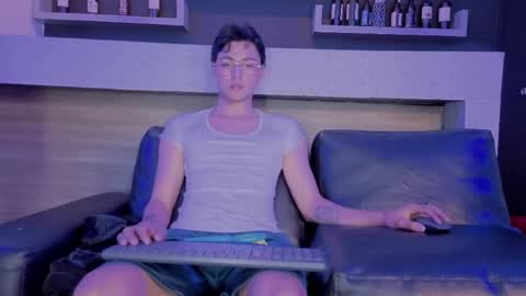   online show from 05-18-26, 04:07