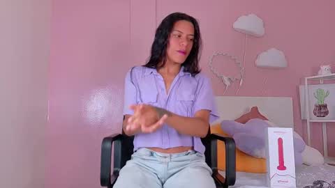 TIANA  online show from 10-11-25, 08:07