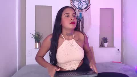 Snapshot of tiana_glow chatting on 07-20-26, 11:18 tihana online show from 07-20-26, 11:18