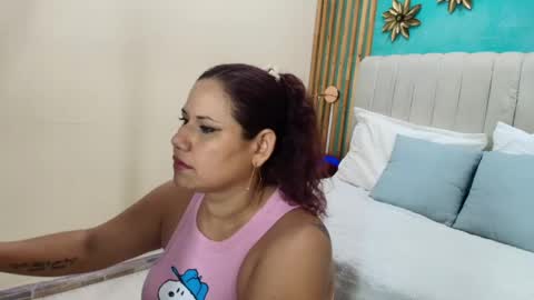 T I A N A online show from 05-21-26, 12:28