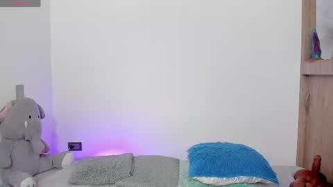 T I A N A online show from 06-09-26, 03:23