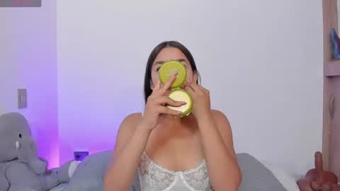 T I A N A online show from 06-25-26, 12:31