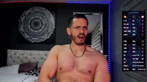 Tian Zilac online show from 10-25-25, 01:24