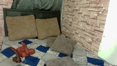 Snapshot of tifanny_fiire chatting on 04-01-26, 11:44 leidy online show from 04-01-26, 11:44