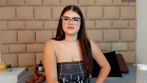Tifanny  online show from 07-19-26, 12:20