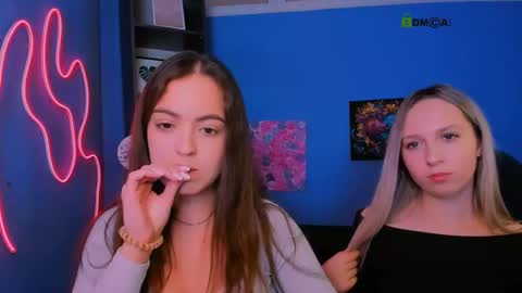 Snapshot of tiffani_murr chatting on 03-05-26, 09:44 Tif online show from 03-05-26, 09:44