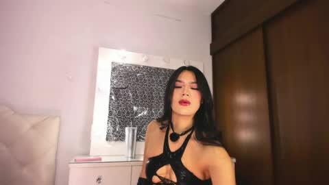 Tiff online show from 04-10-26, 03:34