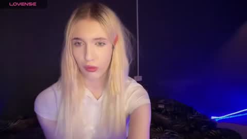 Amira online show from 07-14-26, 10:59