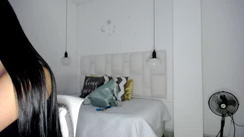 tiffany online show from 09-14-25, 05:23