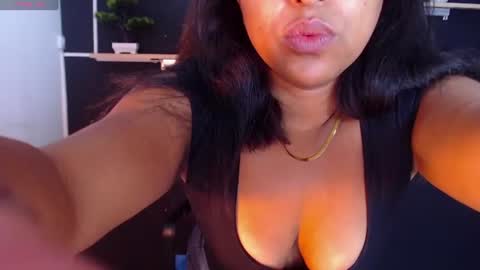 Snapshot of tiffany_cokie chatting on 06-22-26, 01:52 tiffany_cokie online show from 06-22-26, 01:52