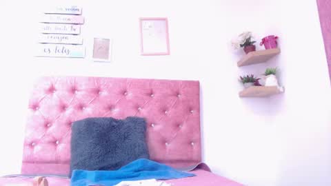 Snapshot of tiffany_cokie chatting on 07-08-26, 01:37 tiffany_cokie online show from 07-08-26, 01:37