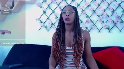 Tiffany online show from 11-15-25, 03:08