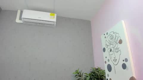 tiffany_mendez online show from 12-02-25, 12:10