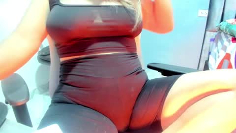 Snapshot of tiffany_teressa chatting on 01-12-25, 02:24 tiffany theressa online show from 01-12-25, 02:24