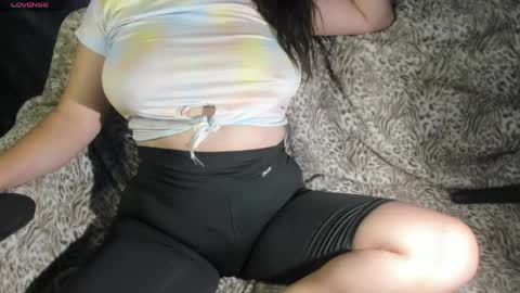 tiffany theressa online show from 05-02-26, 02:44