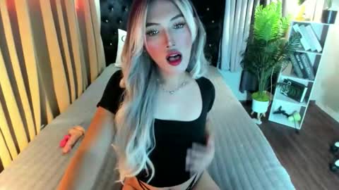 tiffany online show from 09-29-25, 11:53